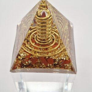 Orgonite Pyramide Pointe Jaspe Rouge